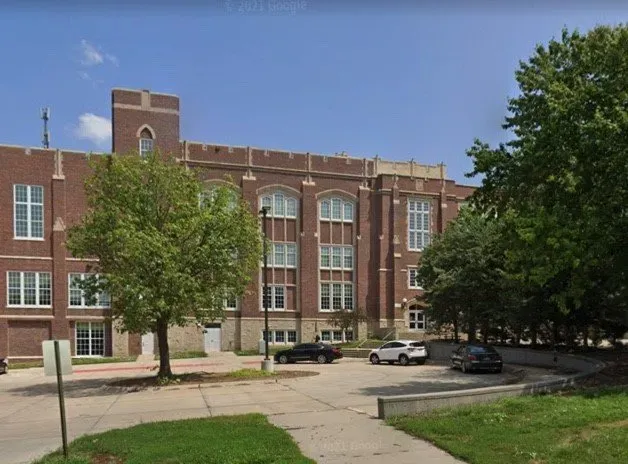 Apartment | Omaha & Lincoln, NE | Windows Near Me