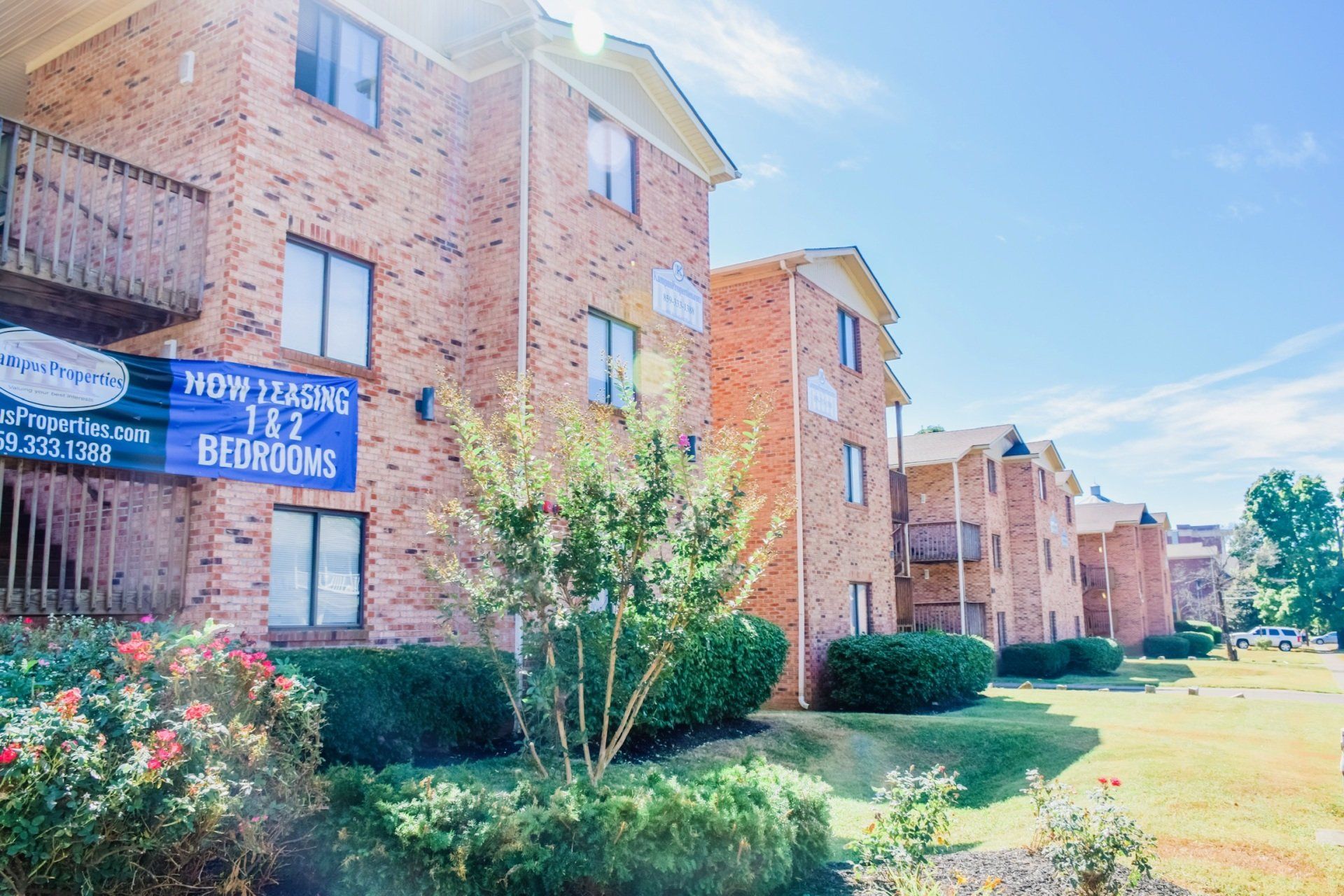 Townhomes at Fontaine Exterior Image Shot