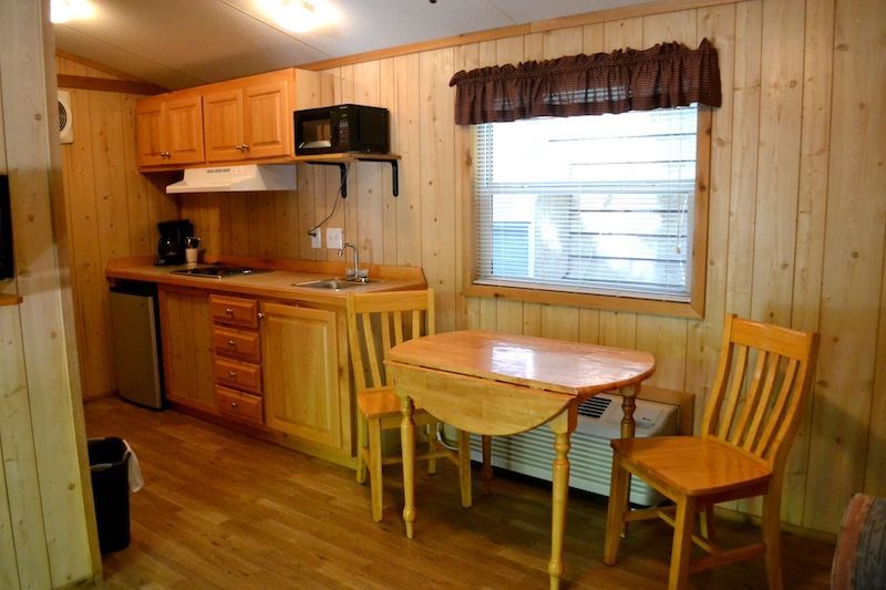Full Service Lodge Kitchen Table