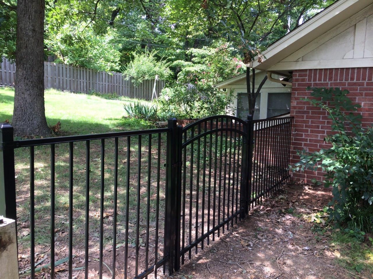 short iron fence
