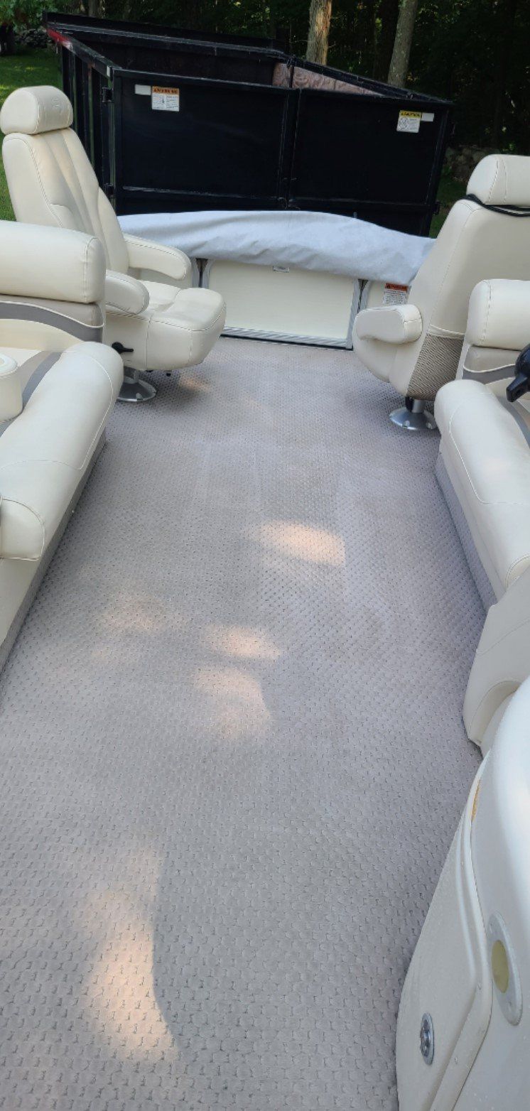 before and after carpet cleaning | Nu-England Services | Sutton MA