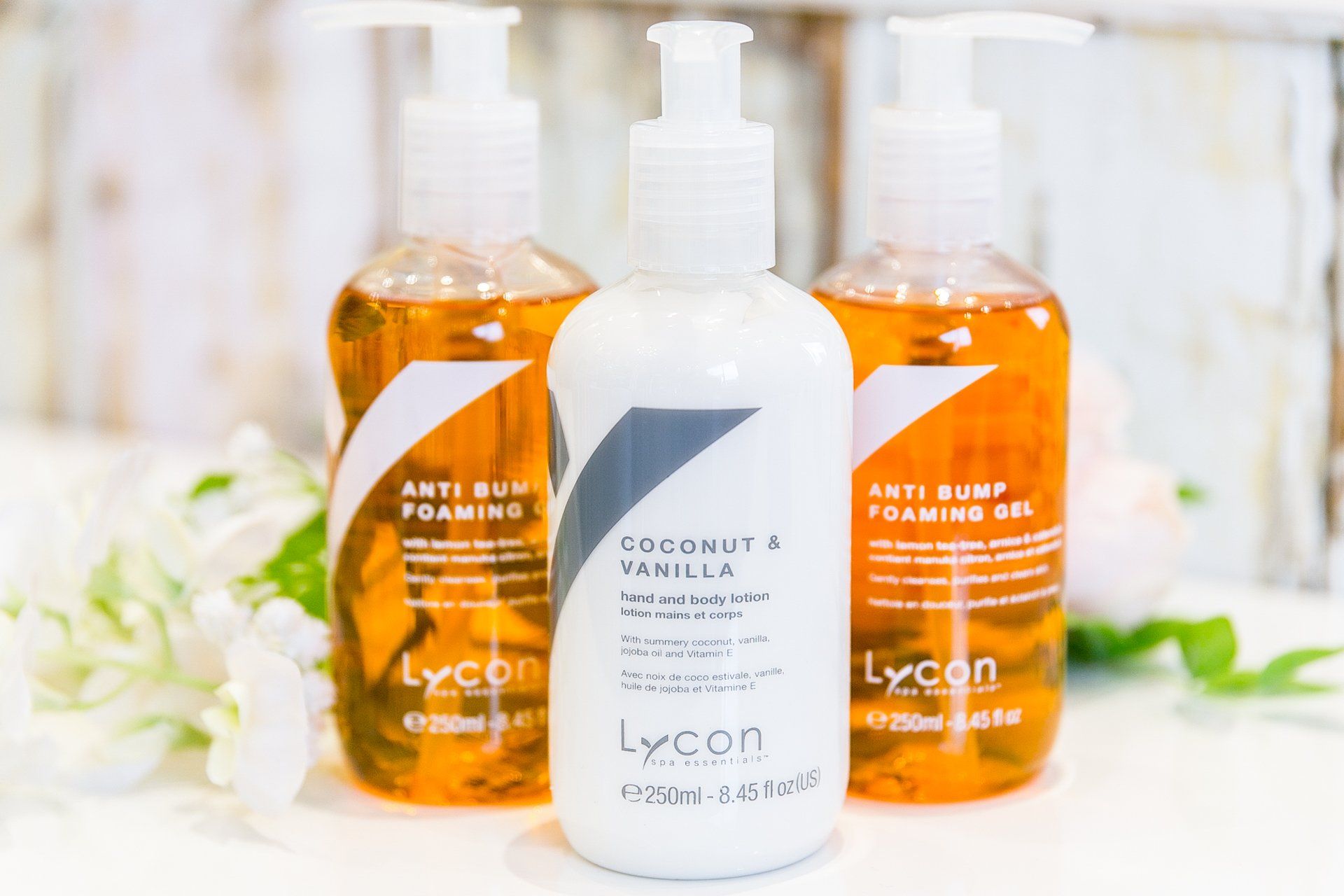 Lycon waxing product