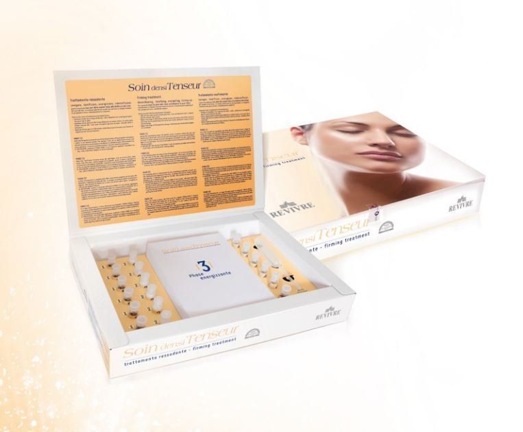 Una scatola con l'immagine del volto di una donna sopra