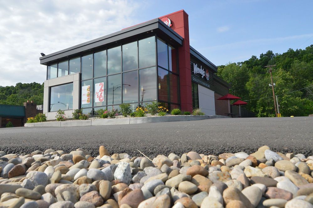 Front Store — Cambridge, OH — Parnell & Associates