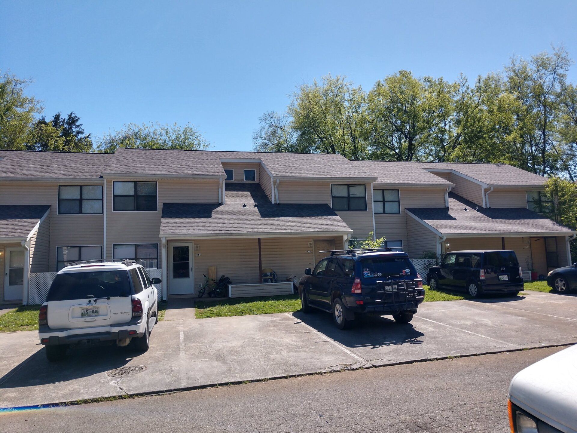 multi family roofing