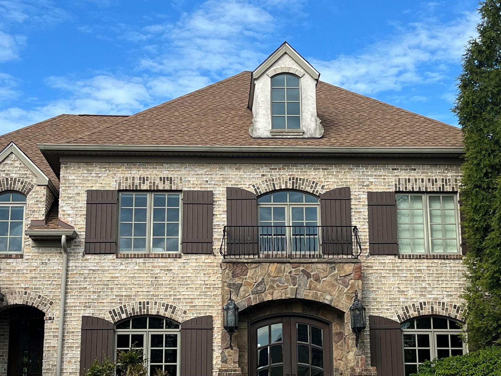 residential roofing project 