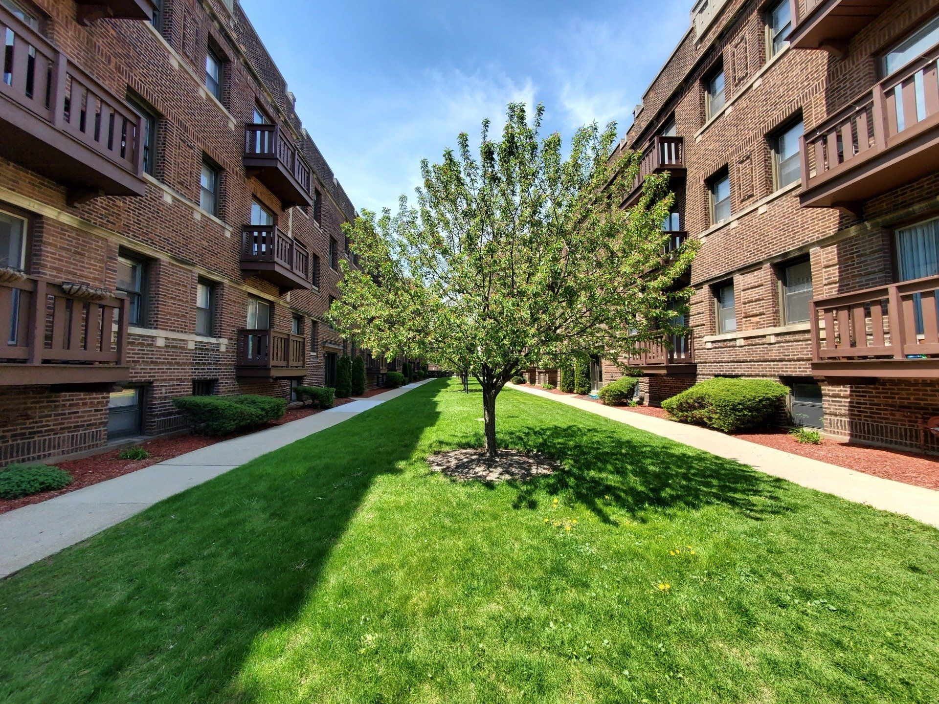 Dayton Court Apartments - Property Details