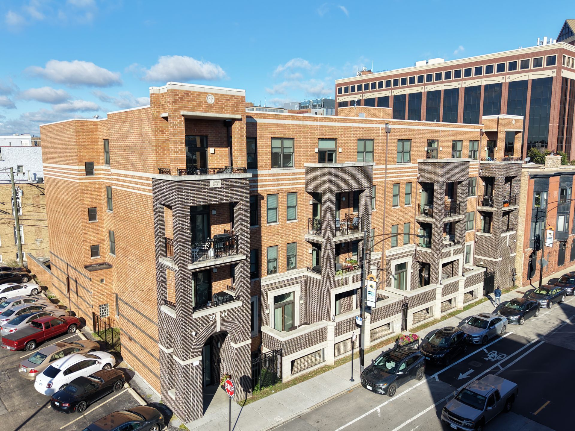 2944 N Halsted Street