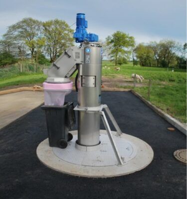 Tr&ouml;ppus&iacute;ur