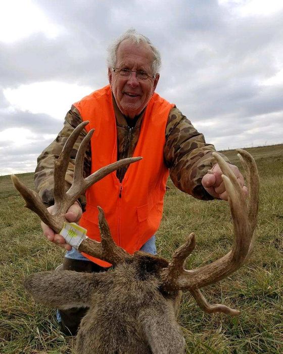 Iowa Whitetail Deer Hunting Guide, Iowa Deer hunting , Deer hunt Iowa