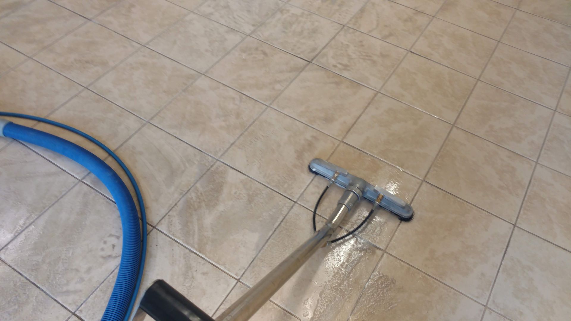 Grout-Cleaning