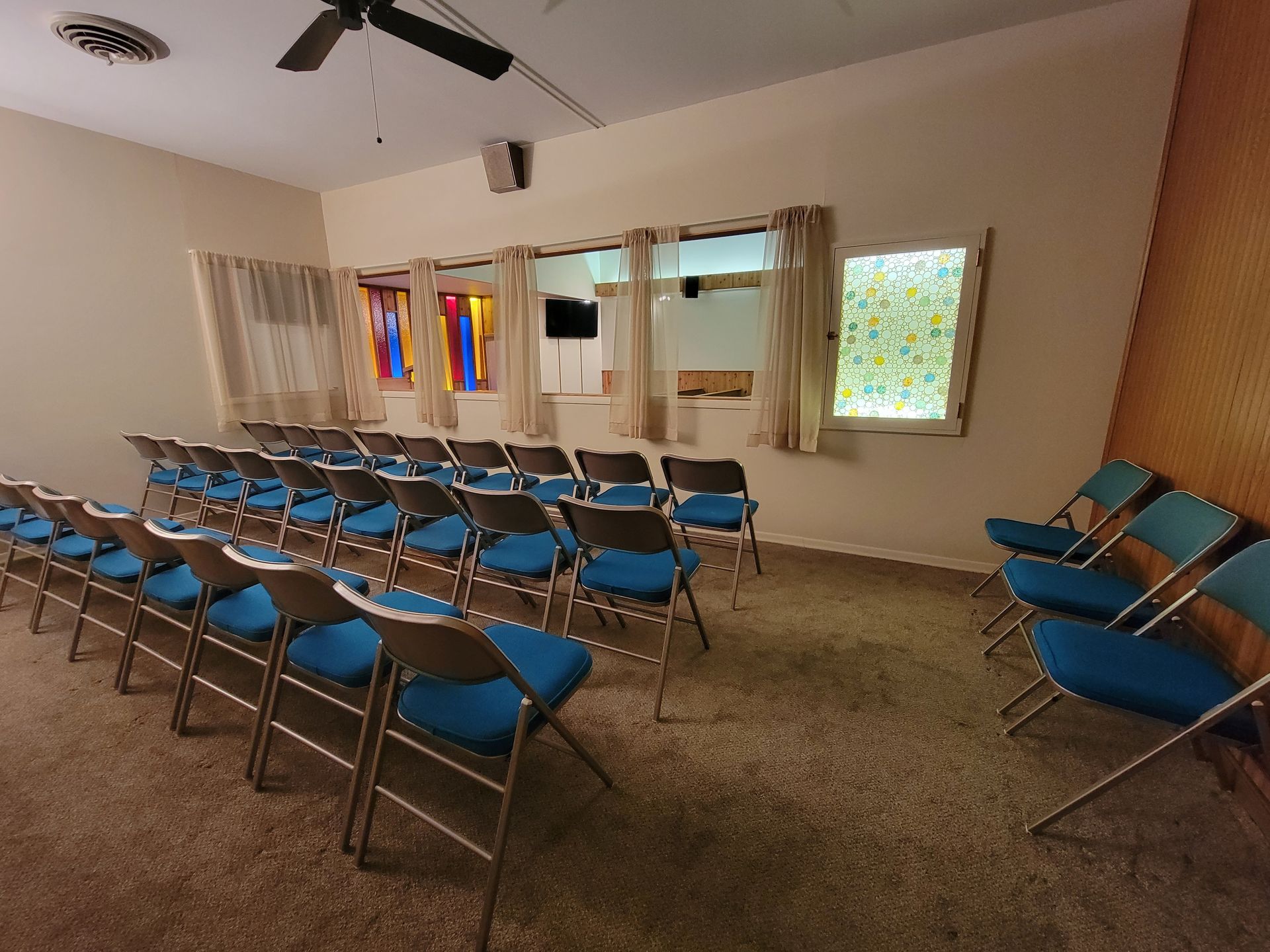 Cloyd Funeral Home & Cremation Service Chapel