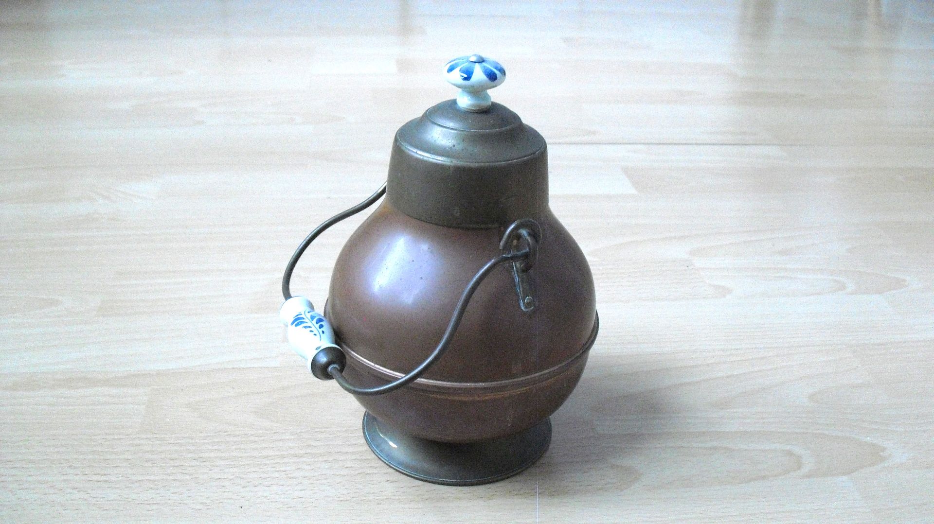 Koperen pot met deksel