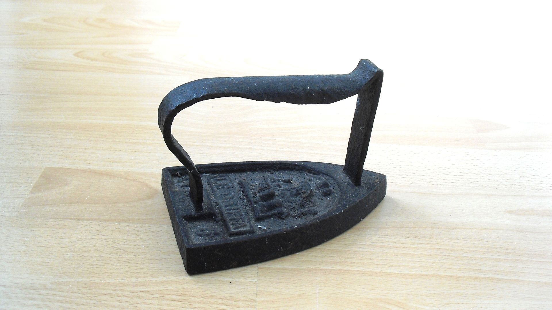 Oude Franse strijkijzer