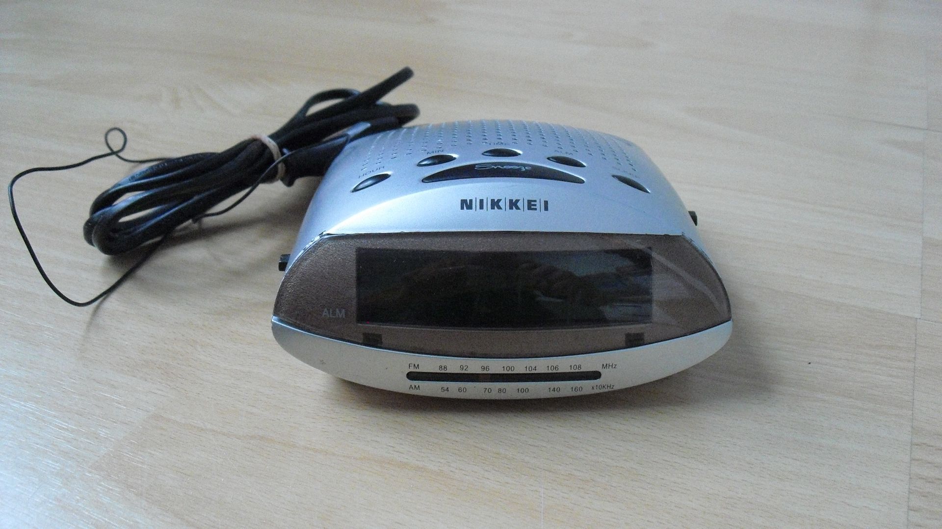 Nikkei wekkerradio NCR11ZR/1