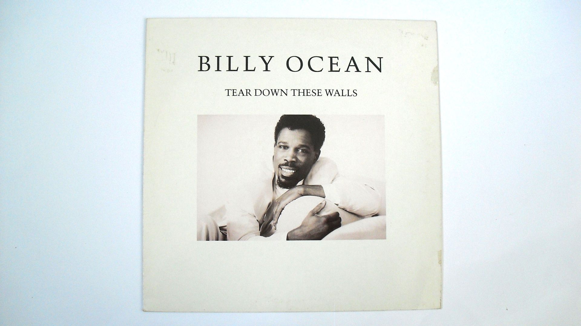 Billy Ocean - Tear Down These Walls