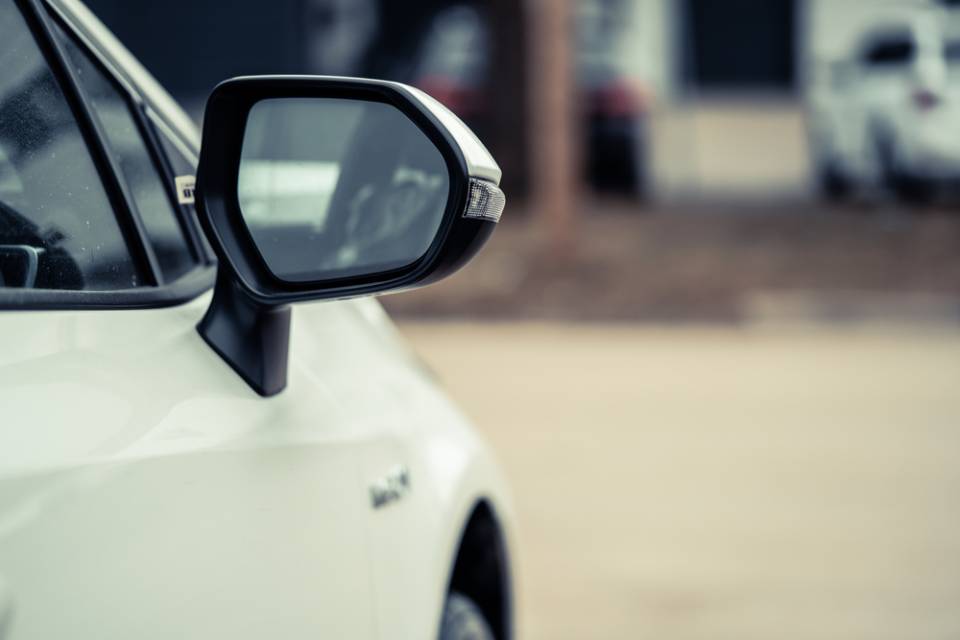 specchietto auto
