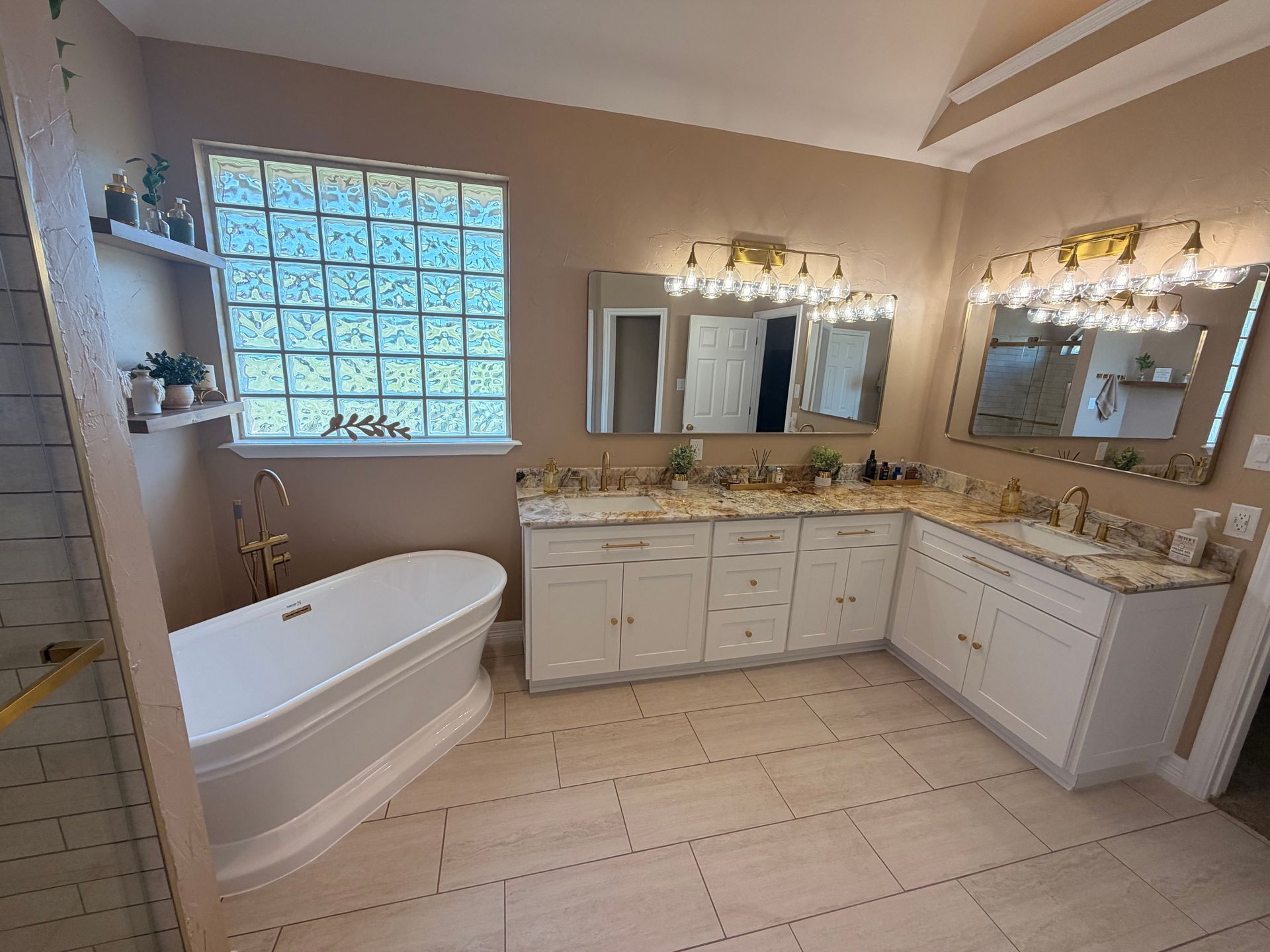 Commercial — Spiral Staircase in Fort Worth, TX