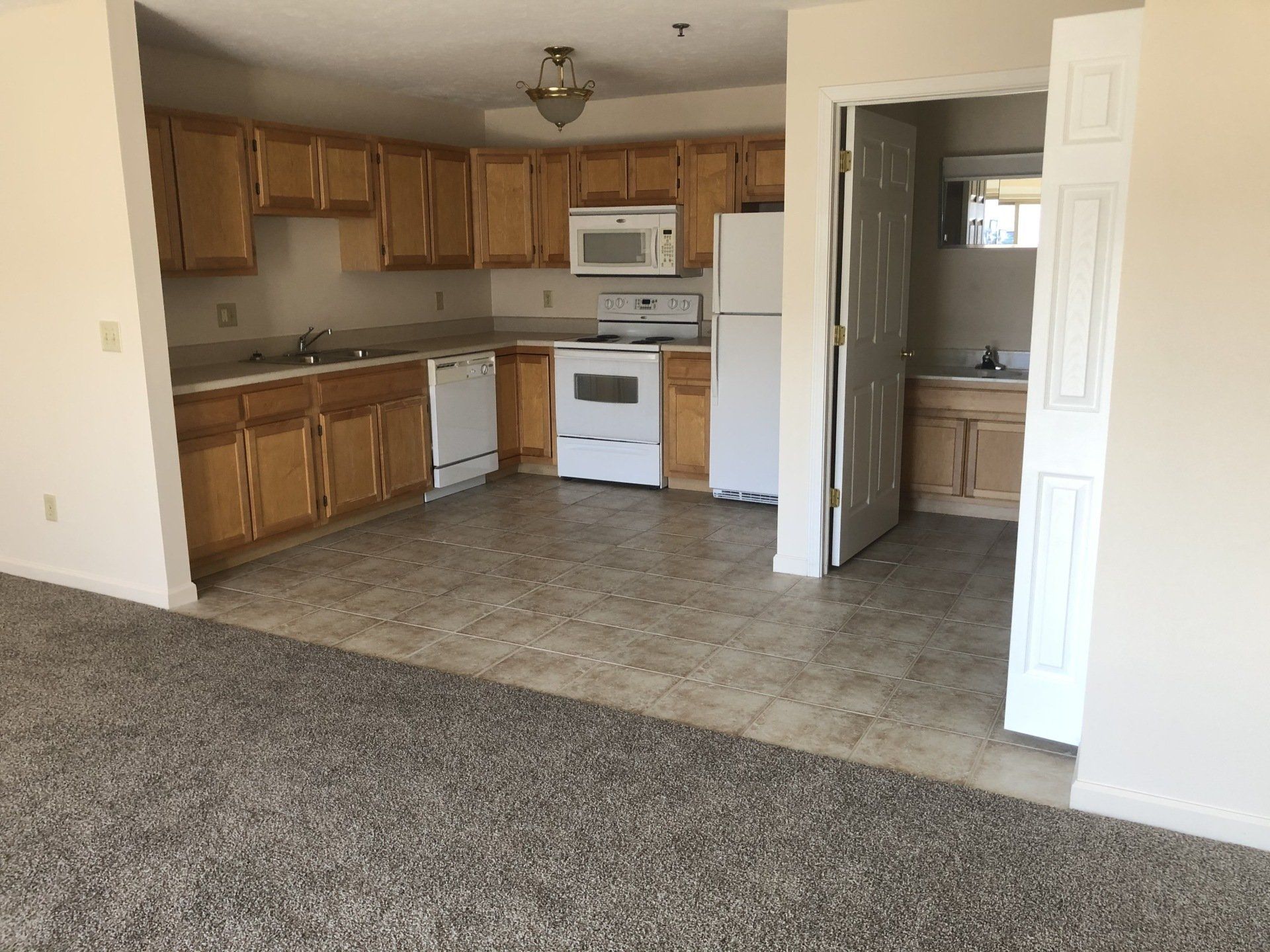 Stonegate Apartments Photo