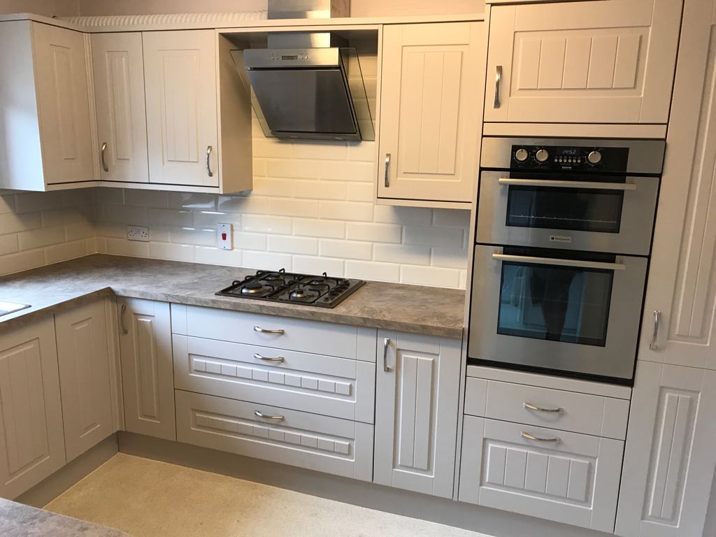 Elegant contemporary kitchens