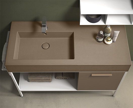 bagno in ceramica beige