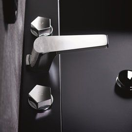 rubinetto in acciaio inox bagno minimal