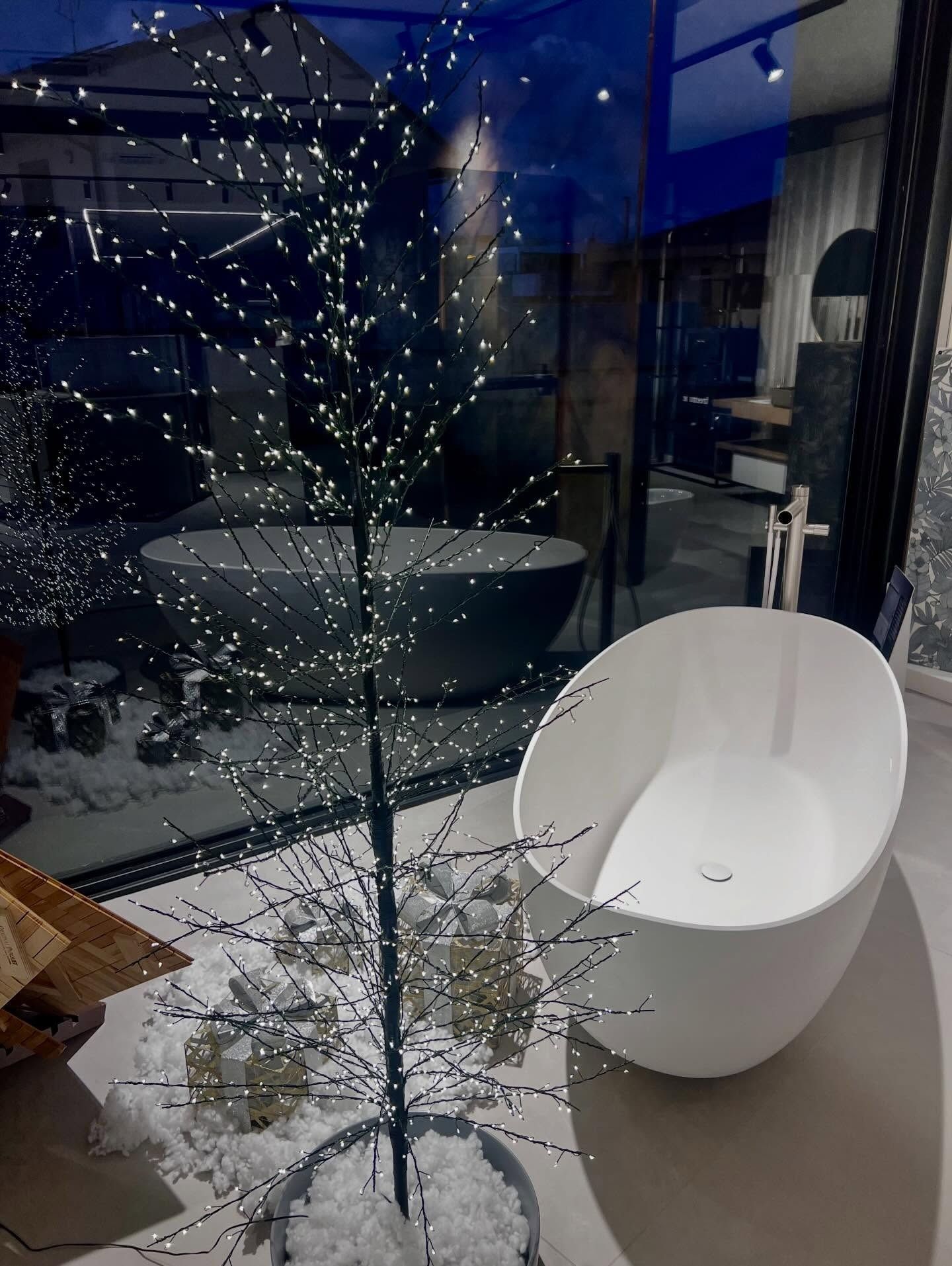 vasca da bagno moderna indipendente