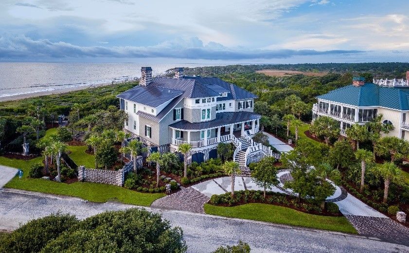 Beautiful resort landscape designed by an experienced landscape designer in Myrtle Beach, SC.