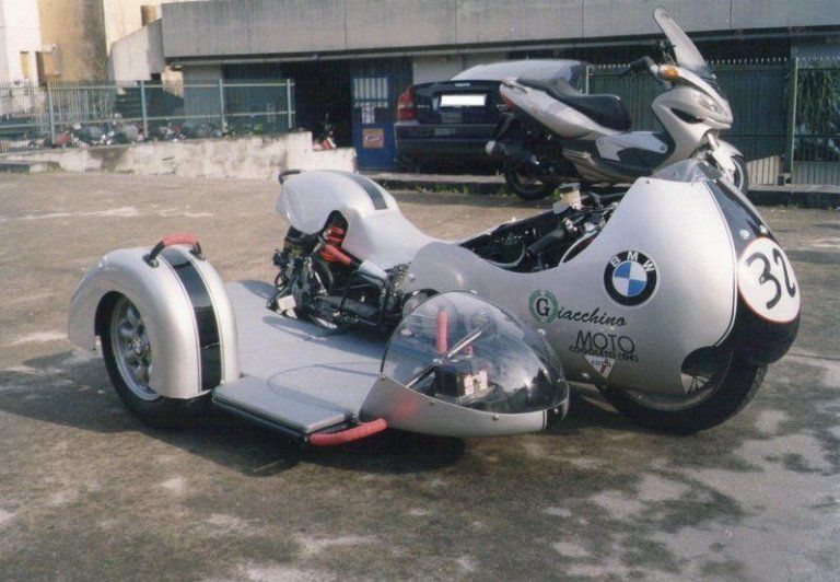 restauro moto d'epoca