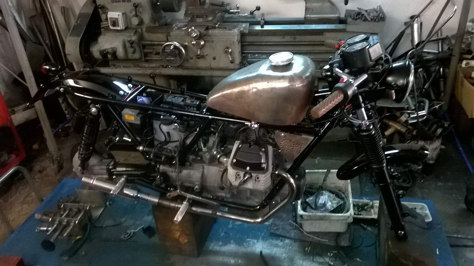 restauro moto d'epoca