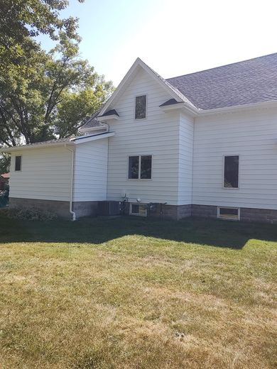 White House - Des Monies, IA - Anderson Professional Painting