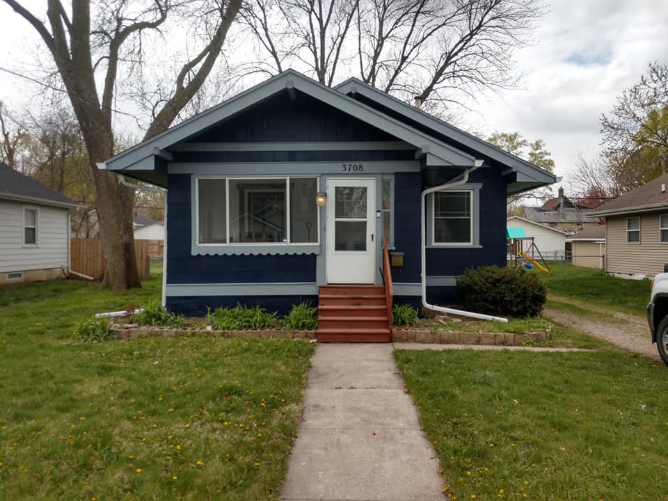 Small House Painting - Des Monies, IA - Anderson Professional Painting