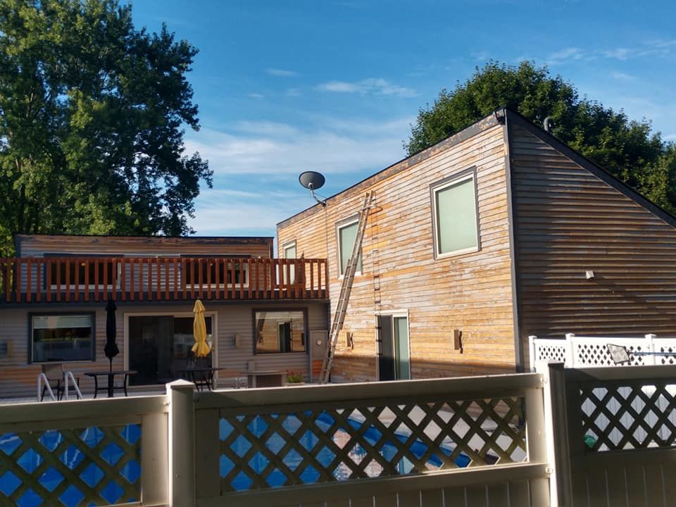 Power Washing - Des Monies, IA - Anderson Professional Painting