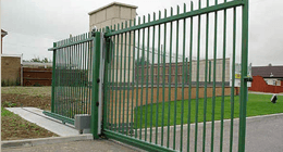 cancello elettrico verde