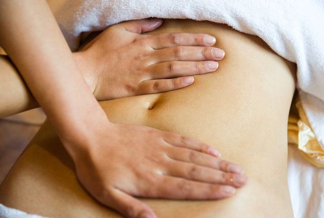 Exploring the Physical Benefits of Rolfing in Holistic Health
