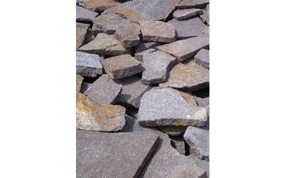 particolare di pietre decorative