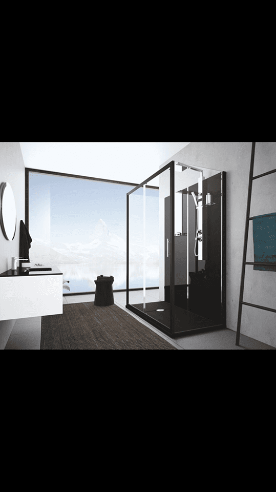 bagno moderno con parquet