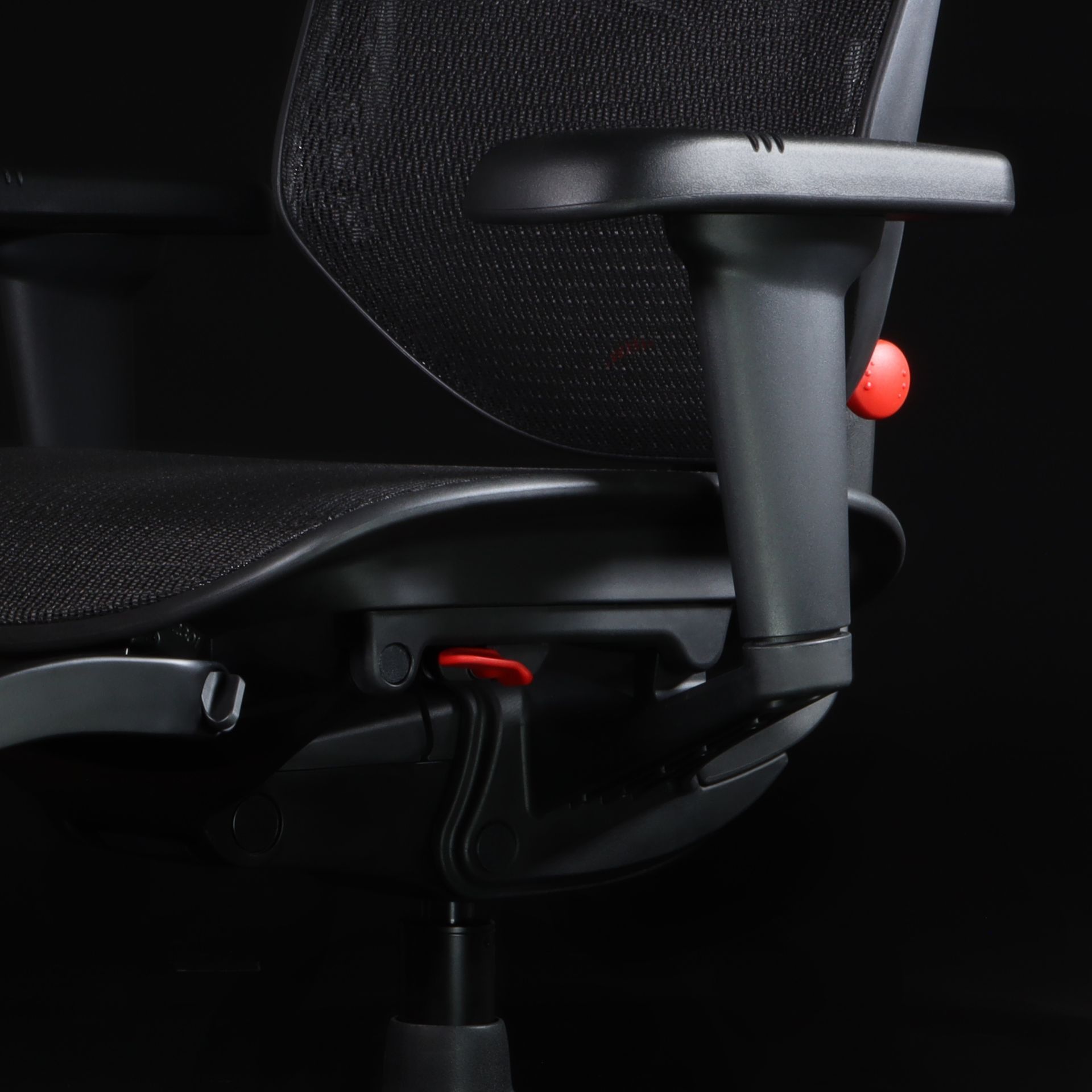 Enjoy Ultra mesh gaming chair 5D armrest