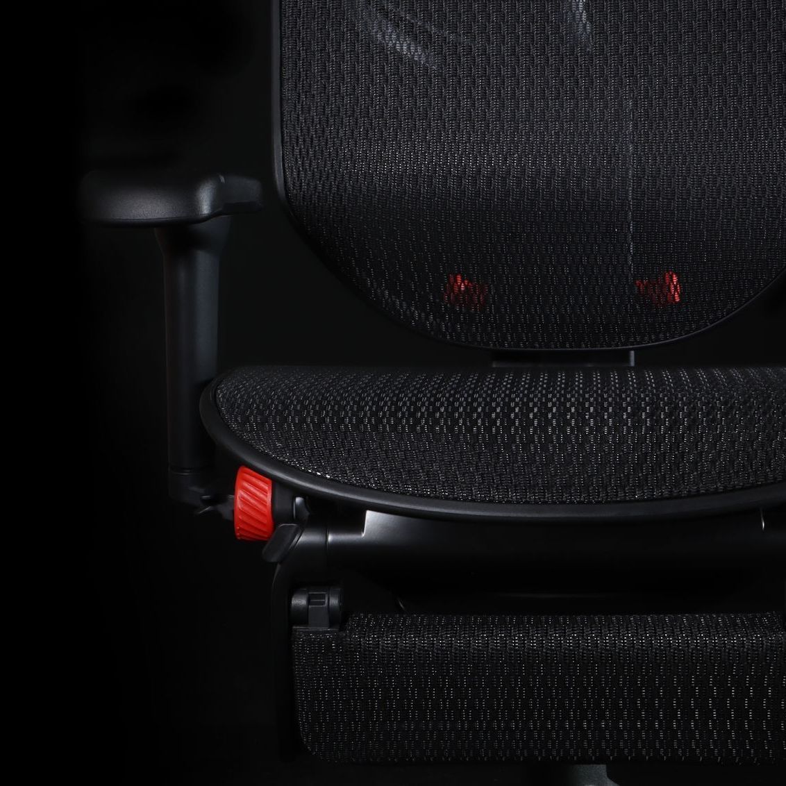 Ergohuman Ultra gaming chair non-slip mesh in black
