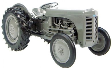 Vintage Vehicles Dynamos