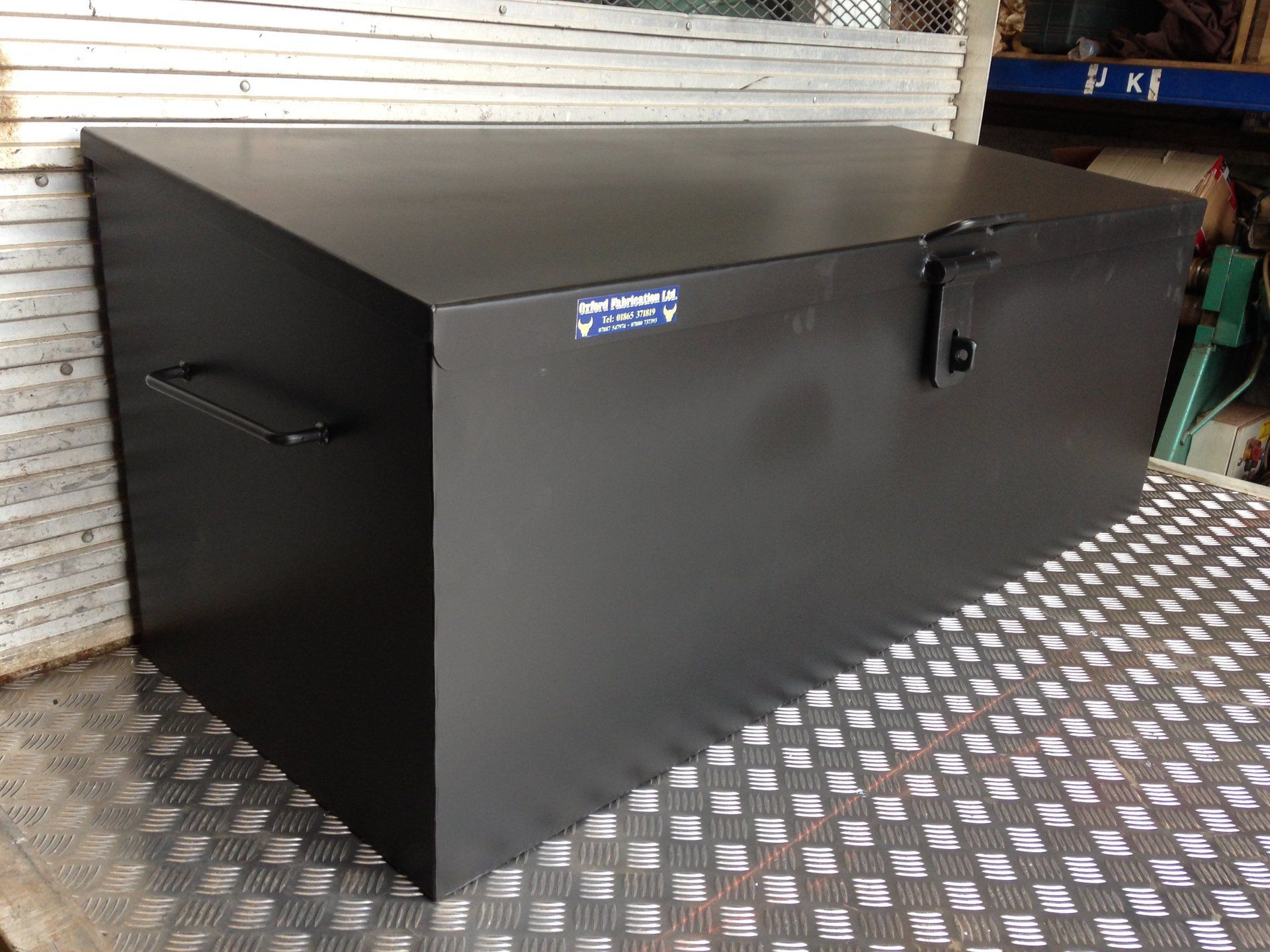 Lockable tool box on new aluminium base