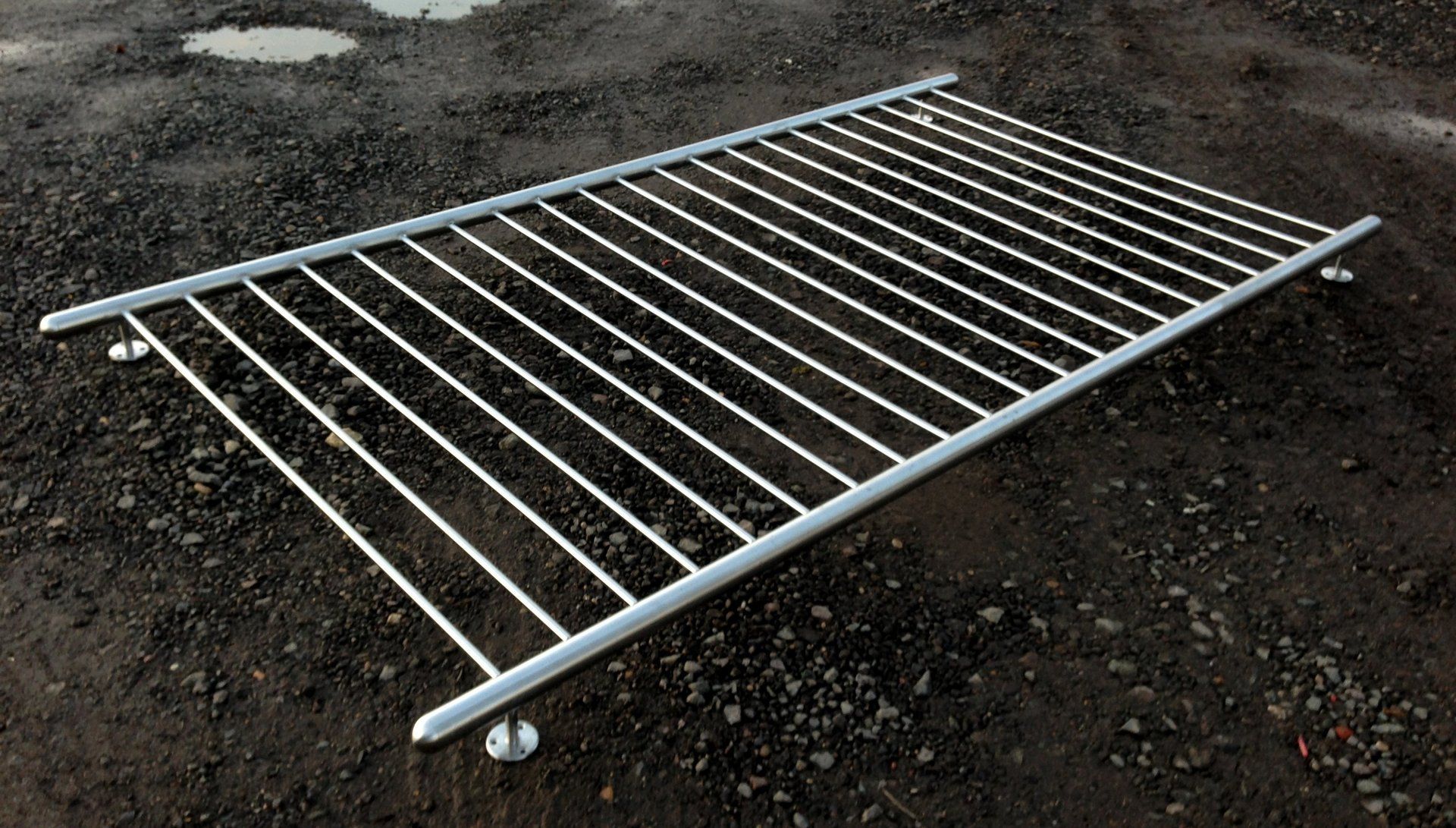 Juliette safety rail