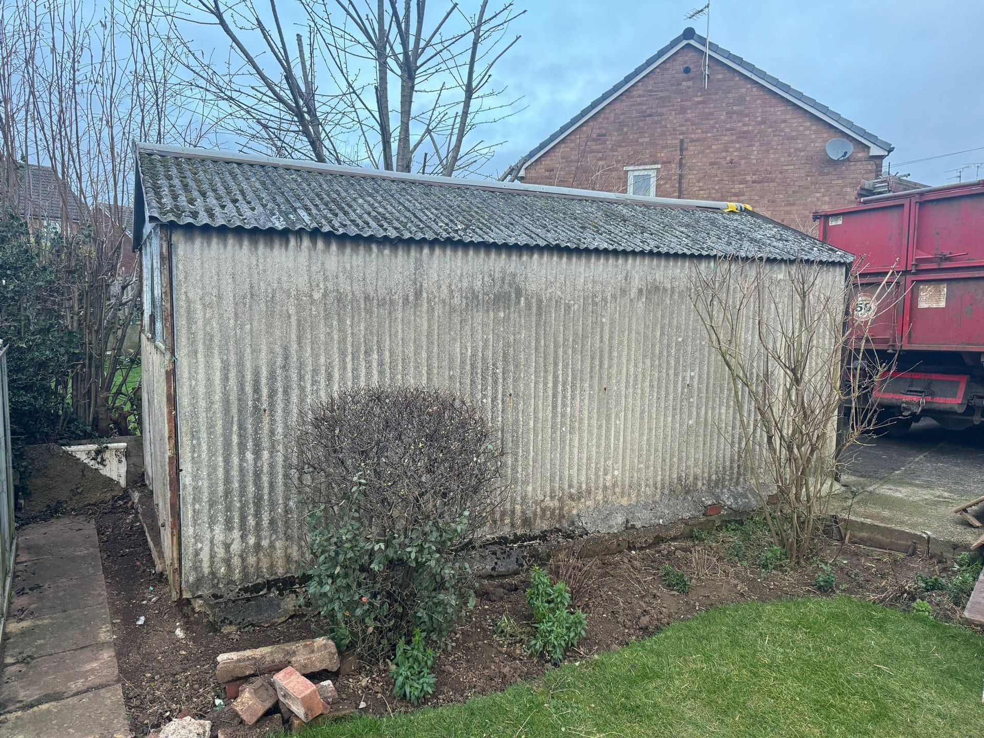 Asbestos Garage Removal - Before
