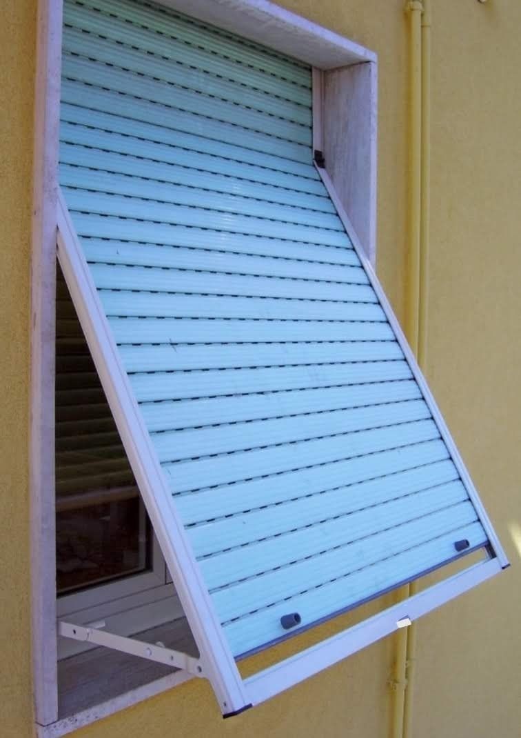 Tapparella blindata azzurra