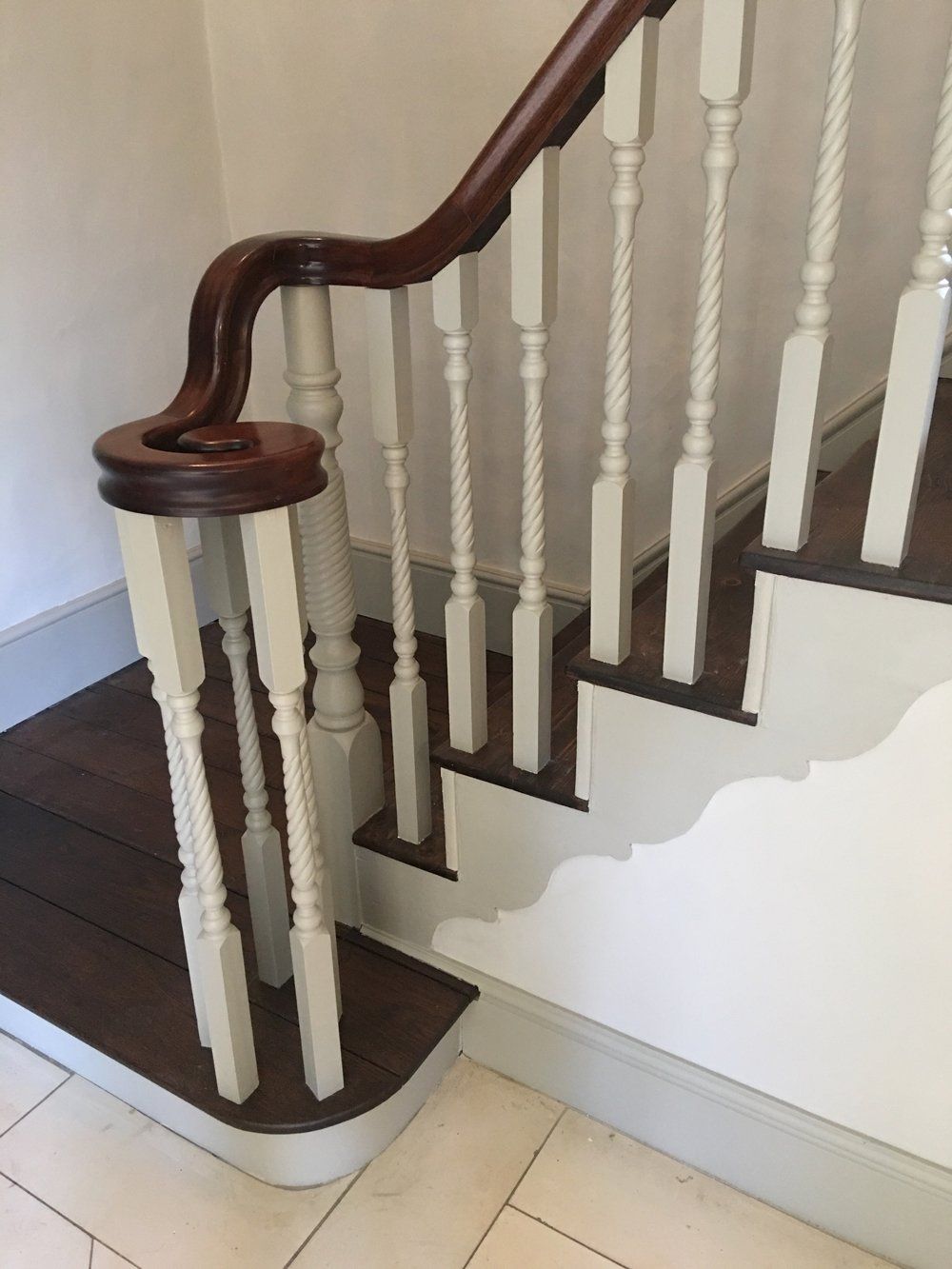 Evolution Stairs - MB project - Period Rest - Samuels