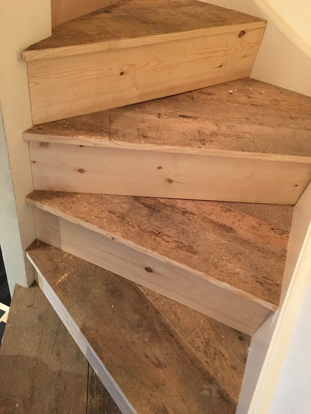 Evolution Stairs - MB project - Period Rest - Samuels 3