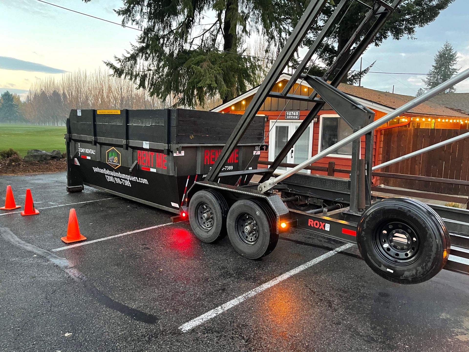 Panhandle Haul’in Dumpster Container
