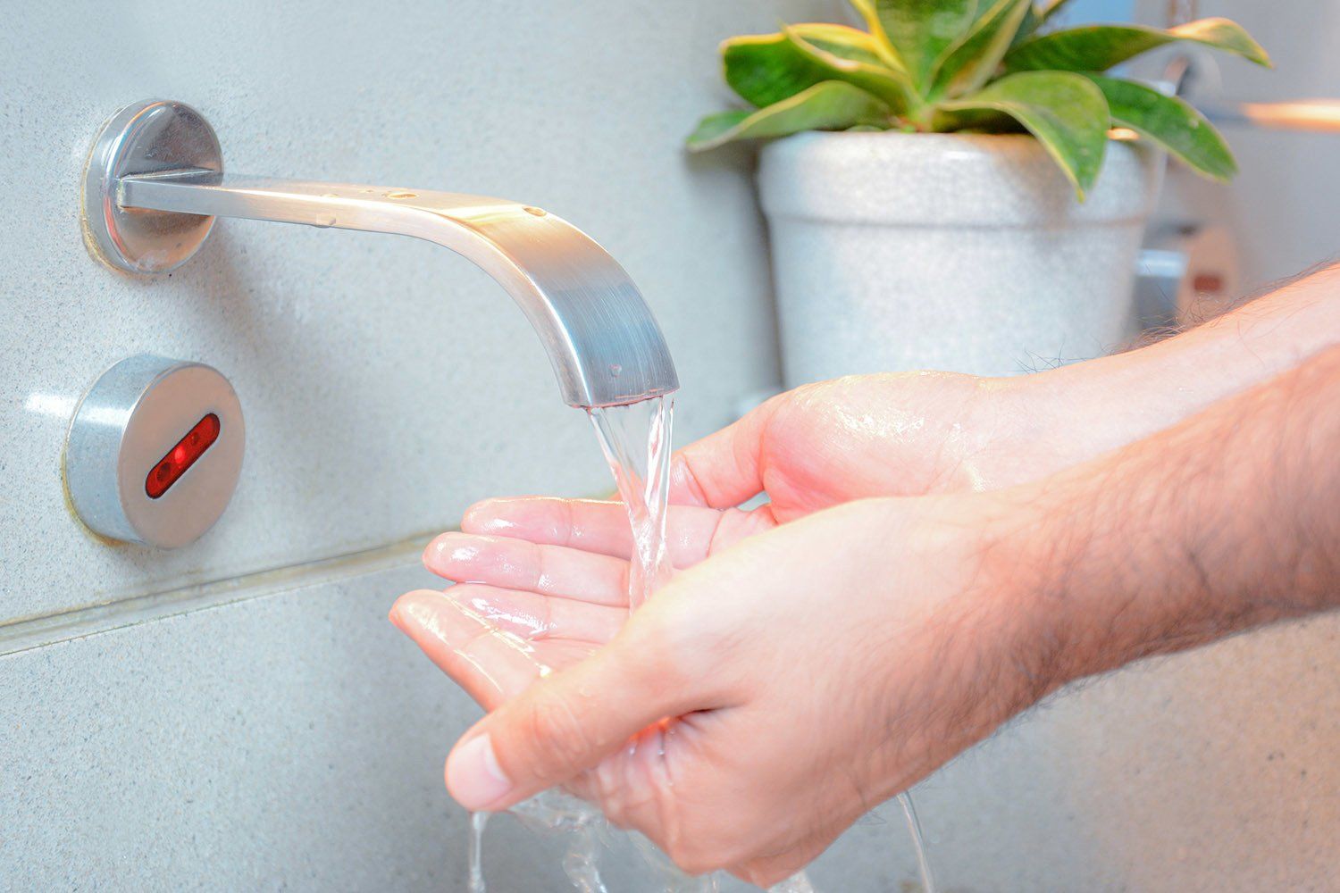 Hands Free Faucet — Livonia, MI — Mike's Plumbing