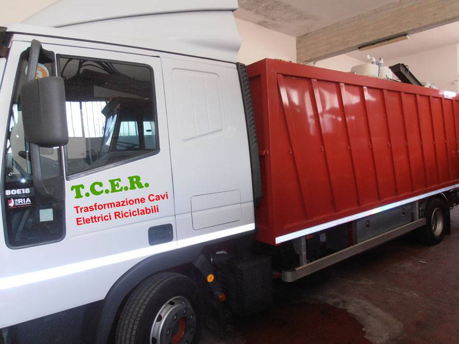 mezzi per raccolta rifiuti