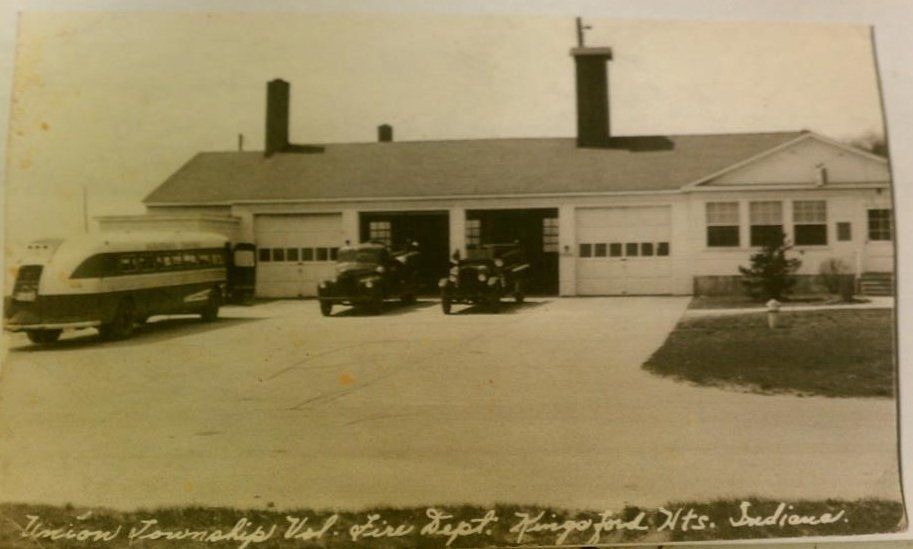 Home Kingsford Heights, IN 2193807105